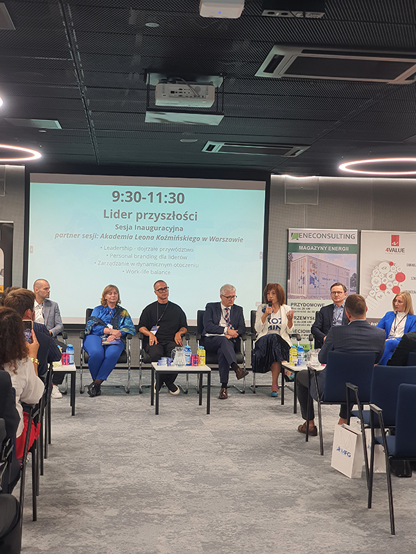 miedzynarodowe forum gospodarcze1